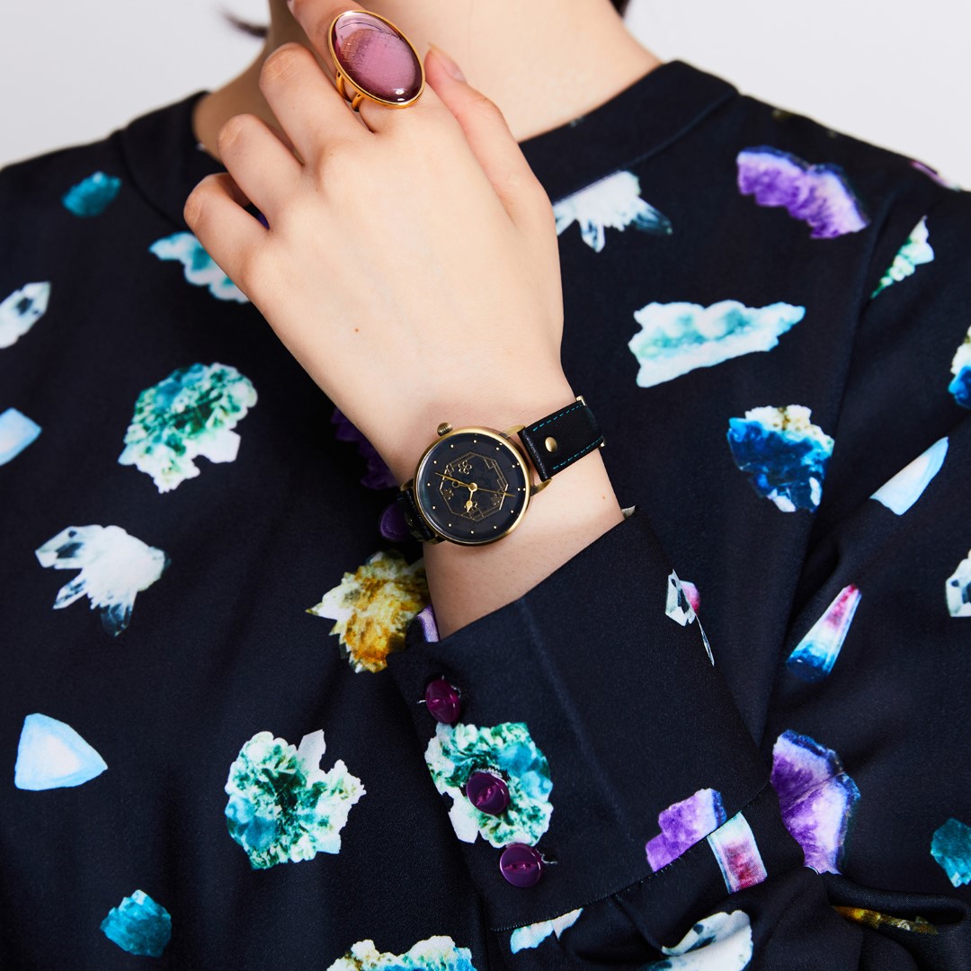 モノノ怪』コラボアイテムがSuperGroupiesに登場！薬売りをイメージ